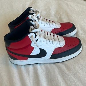 Mens 8.5 Nike Court Vision Mids